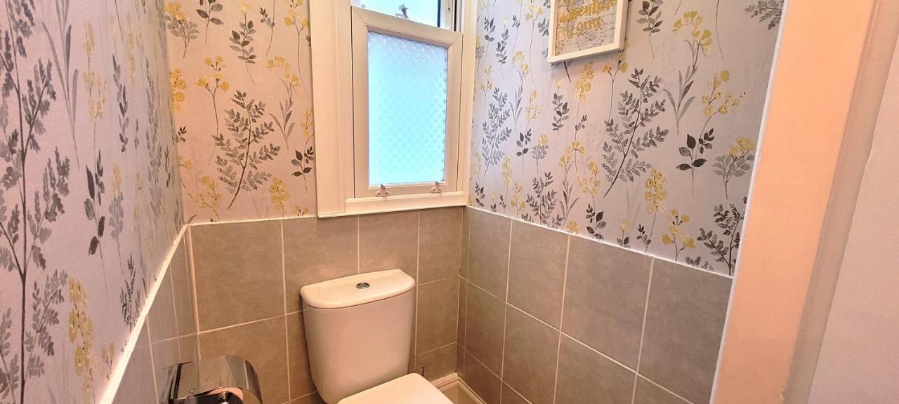 Hartoft St - 2 Bed Near River York Exterior foto
